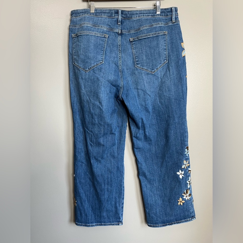 Driftwood Royce jeans floral embroidered ankle boho bohemian size 18 - Picture 3 of 8